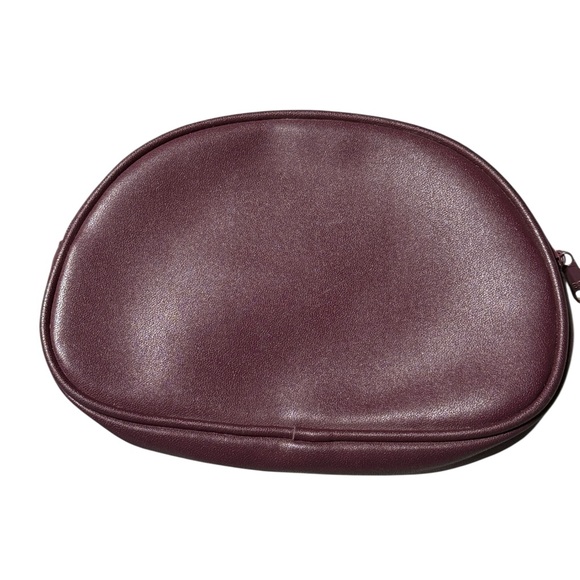 Etienne Aigner Cosmetic Case Personal Assets Vintage 8 x 5 Zip Oxblood Leather - Picture 2 of 4